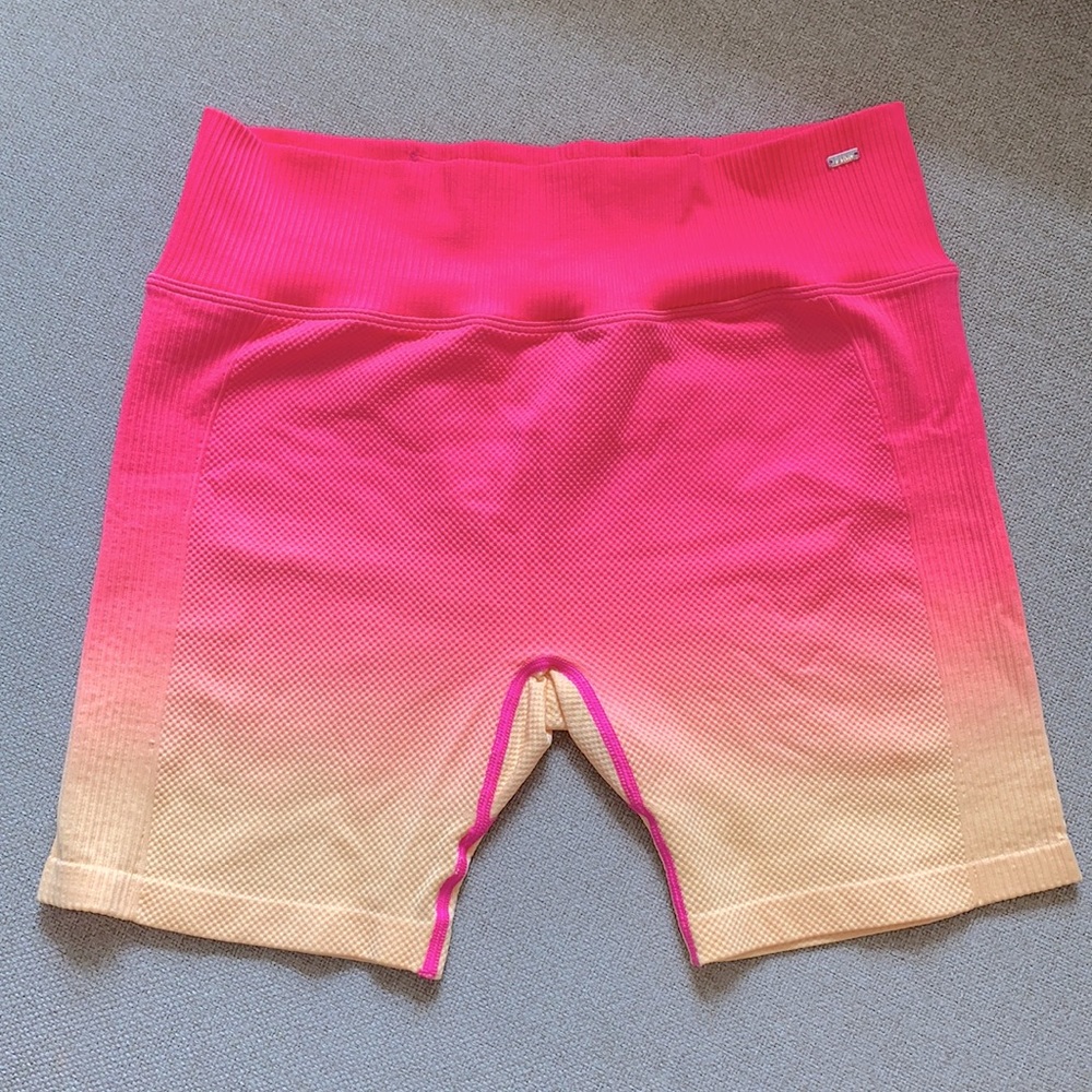 Victoria’s Secret Ombre Biker Shorts Pink/Orange Size L